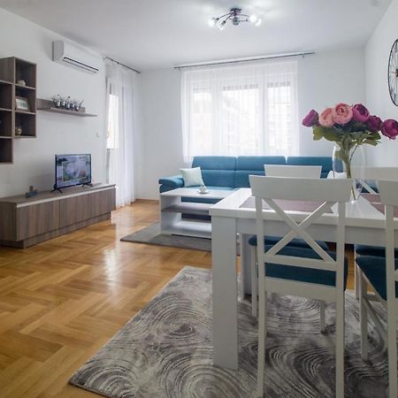 Iskra Appartement Banja Luka Buitenkant foto