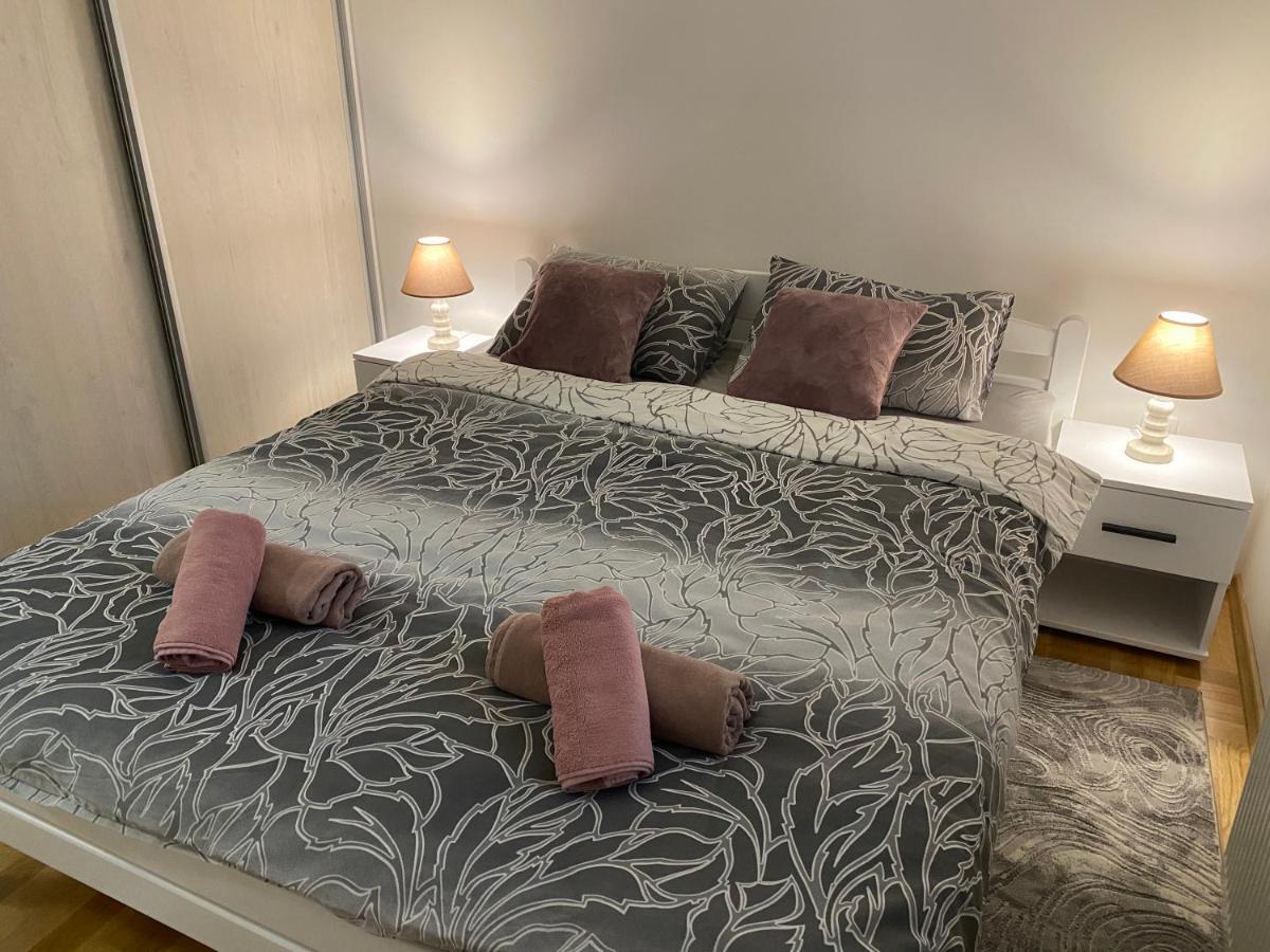 Iskra Appartement Banja Luka Buitenkant foto
