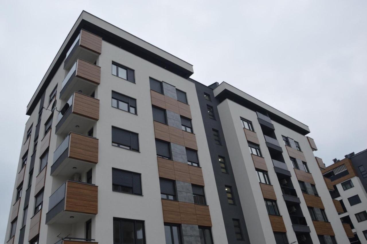 Iskra Appartement Banja Luka Buitenkant foto