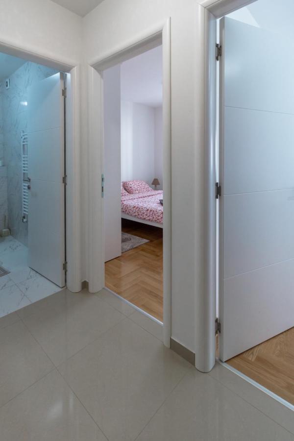 Iskra Appartement Banja Luka Buitenkant foto